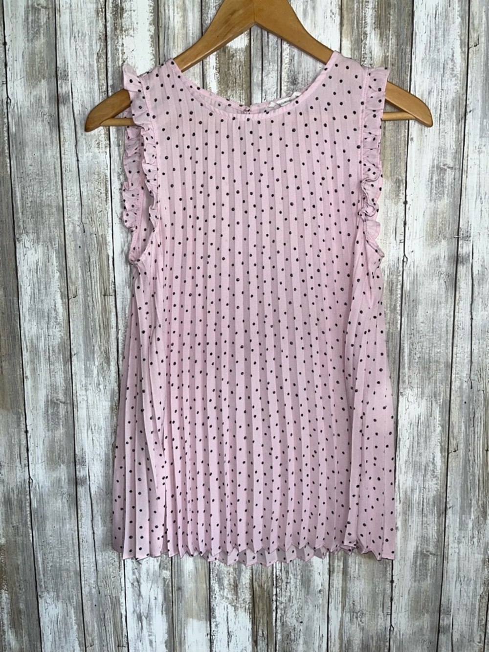 Maurices Polka Dot Pleated Tank Top Small Pink Ruffle Sleeve Feminine Blouse - Picture 2 of 6